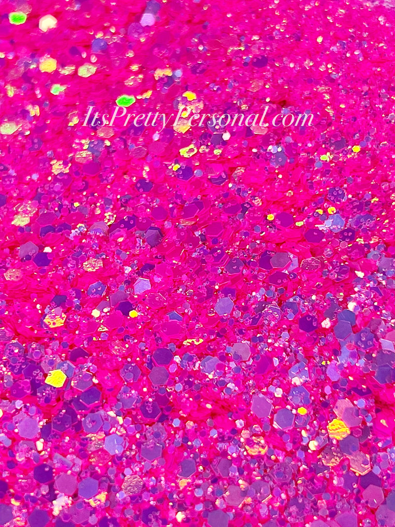 “Teenie Pink Bikini XL”- Makers Monthly Box Color 2023 Summer